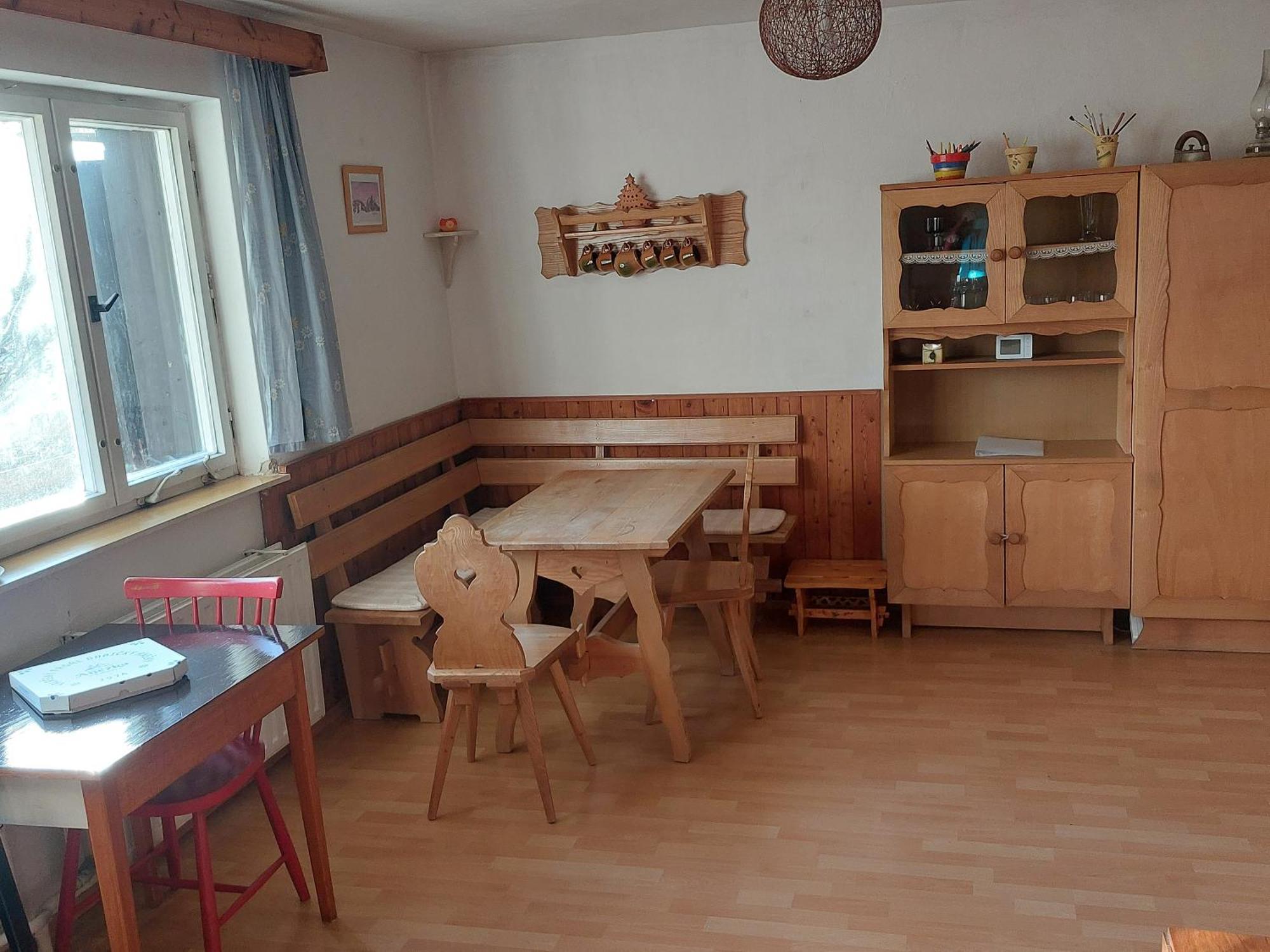Hutisko Chata Na Poskle U Lesa S Vyhledem מראה חיצוני תמונה